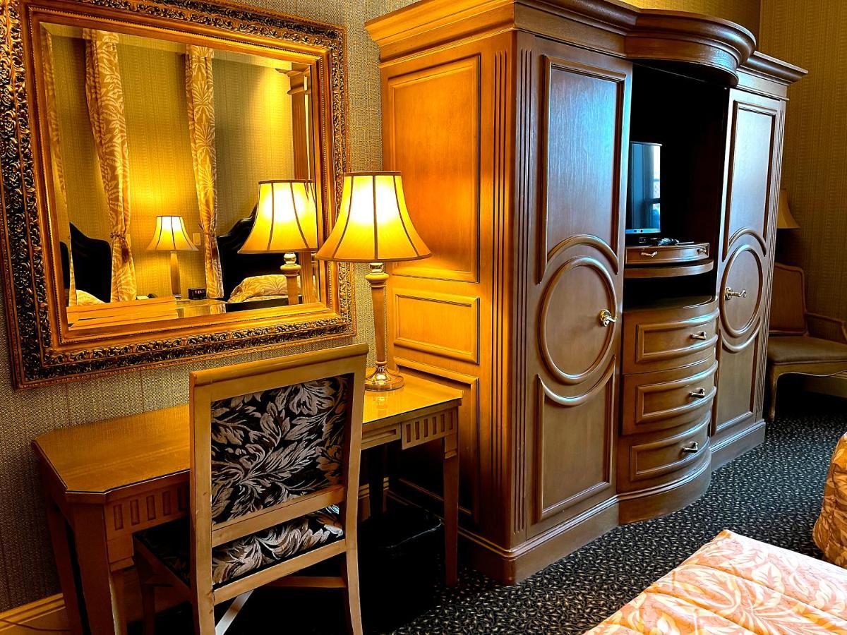 Celebrity Hotel Дедвуд Экстерьер фото