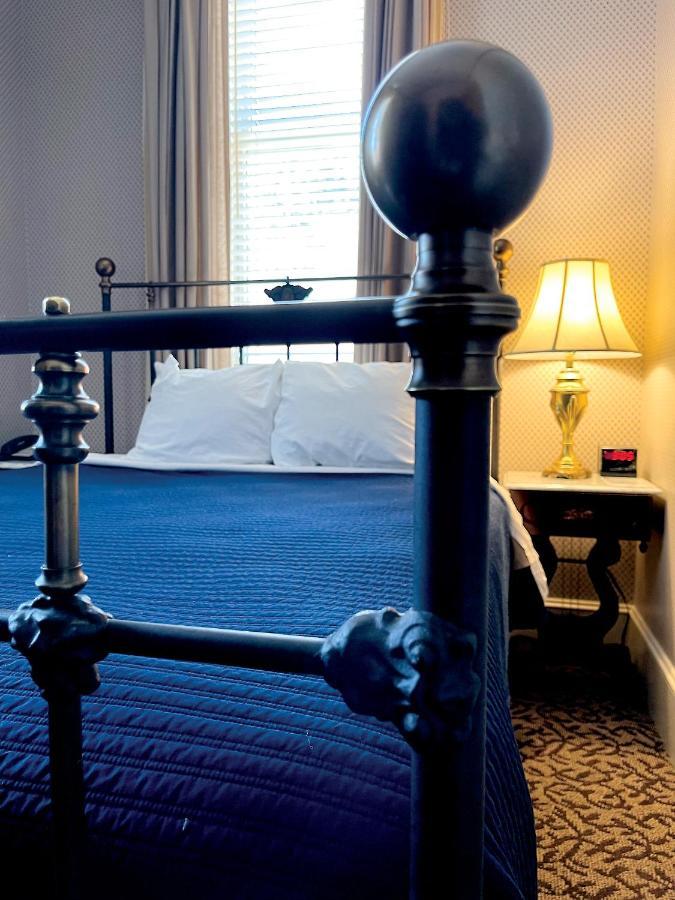 Celebrity Hotel Дедвуд Экстерьер фото